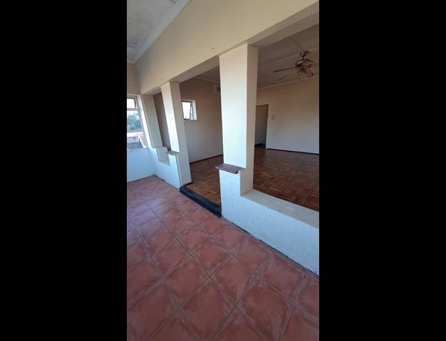 2 bed property to rent in OCEAN VIEW